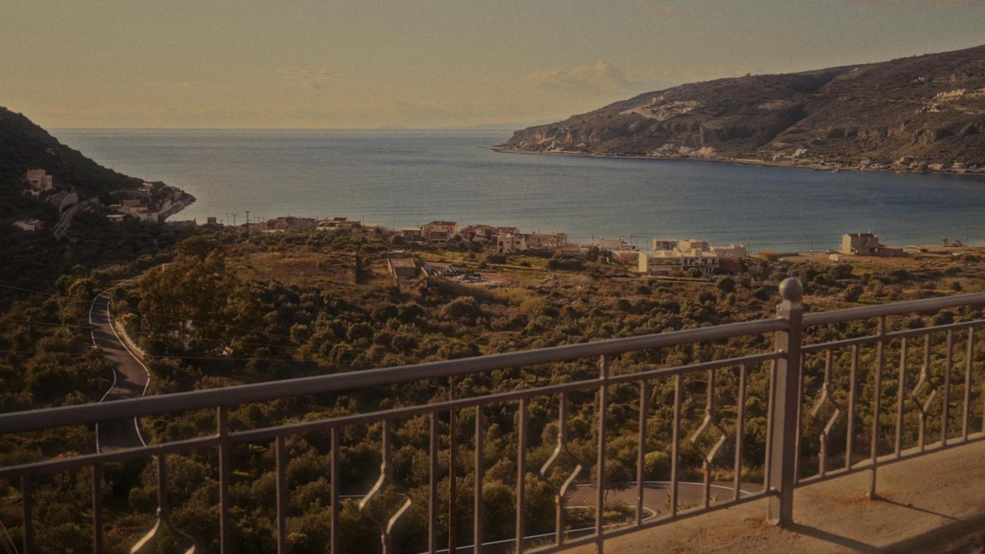 Onar Mani Suites Néon Oítilon Esterno foto